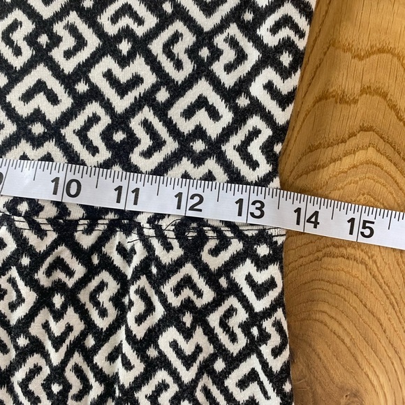 COPY - Max Studios Black And White Pattern Maxi Skirt - Picture 3 of 4